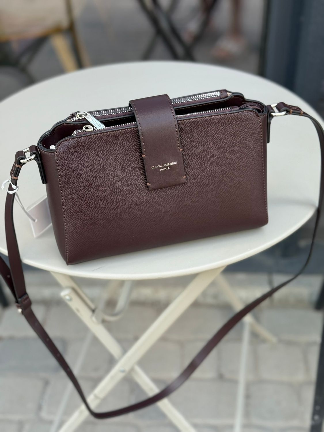 Сумка жіноча кросбоді через плече David Jones шоколад 8536 фото